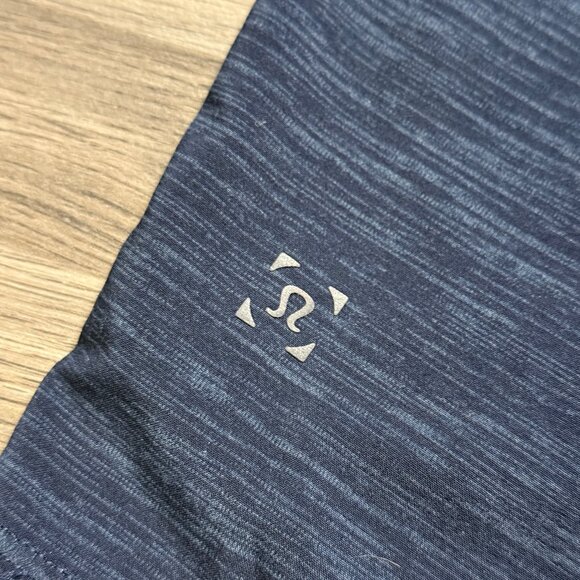 Lululemon Men's T.H.E. Short *Linerless 7" - Navy - Picture 5 of 9